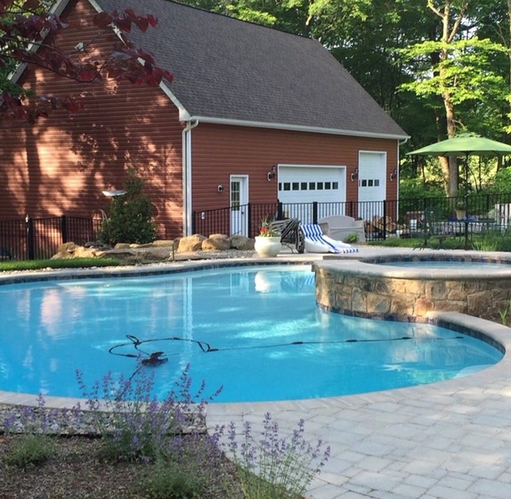 PoolsAndWaterFeatures8